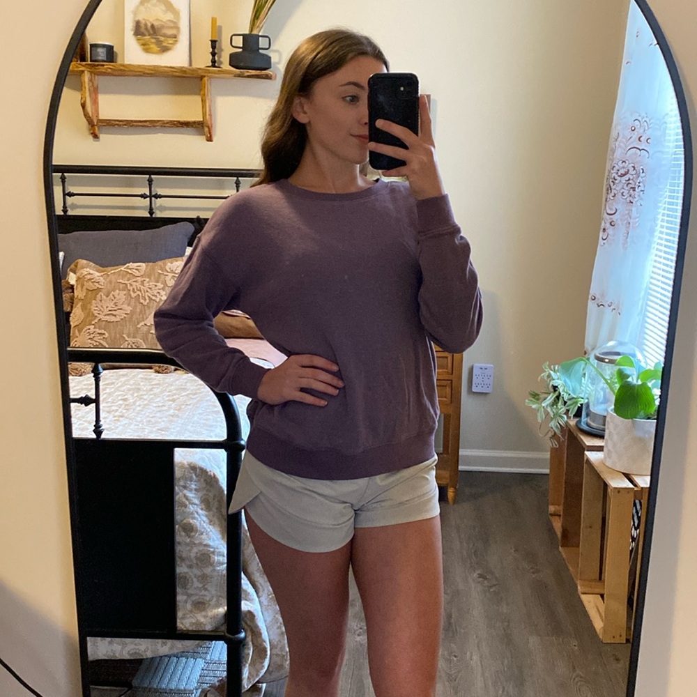 American Eagle Super Soft Purple Sweatshirt — Women’s XS